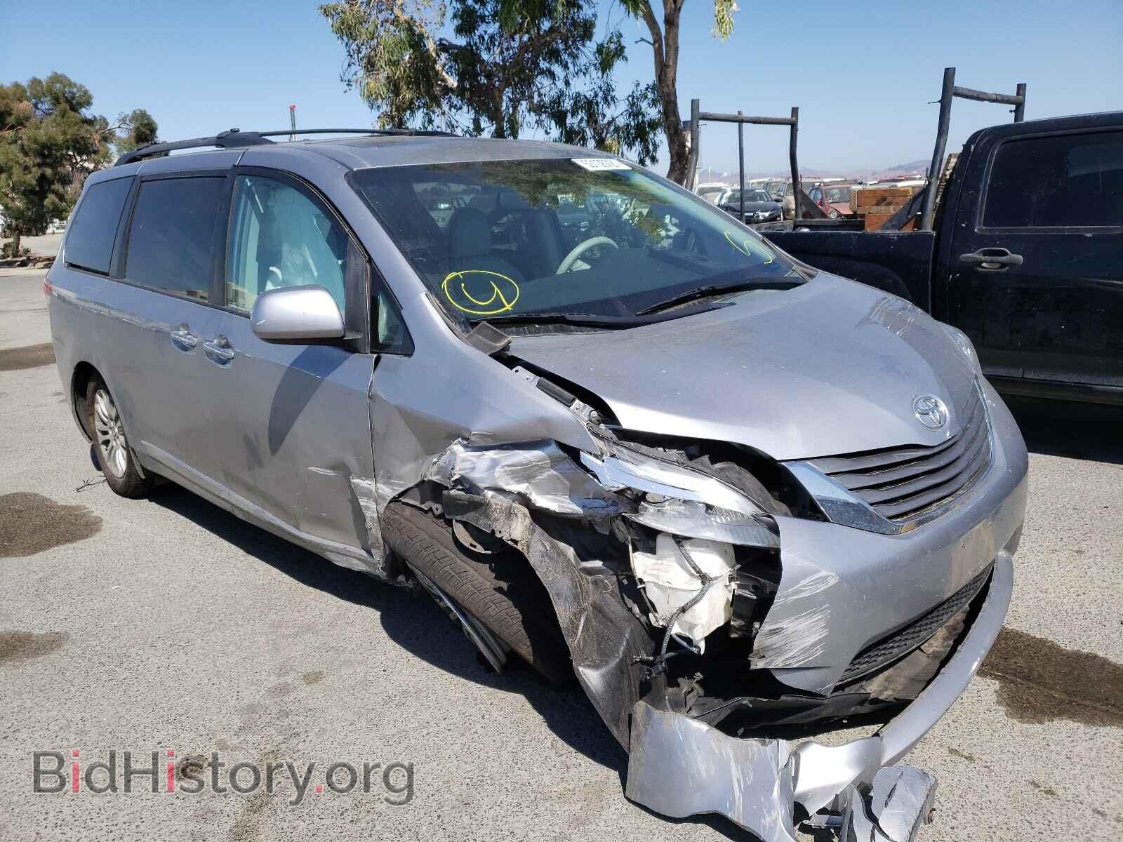 Фотография 5TDYK3DC8DS282152 - TOYOTA SIENNA 2013