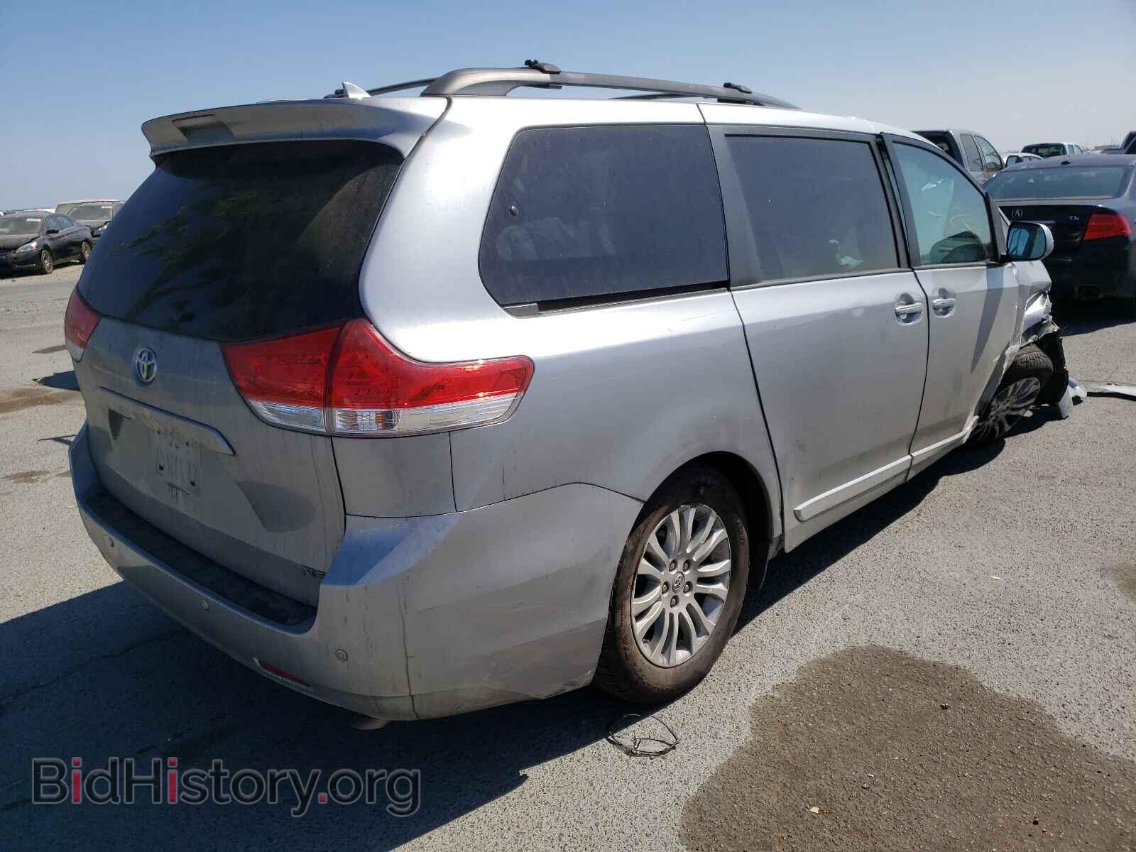 2013 TOYOTA SIENNA - VIN: 5TDYK3DC8DS282152 - Фото 4