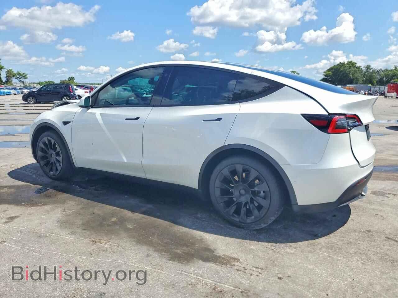 2021 TESLA MODEL Y - VIN: 5YJYGAEE5MF138021 - Photo 2