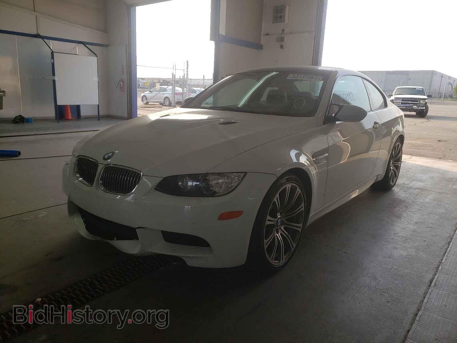 2009 BMW M3 - VIN: WBSWD93529PY43477 - Фото 2