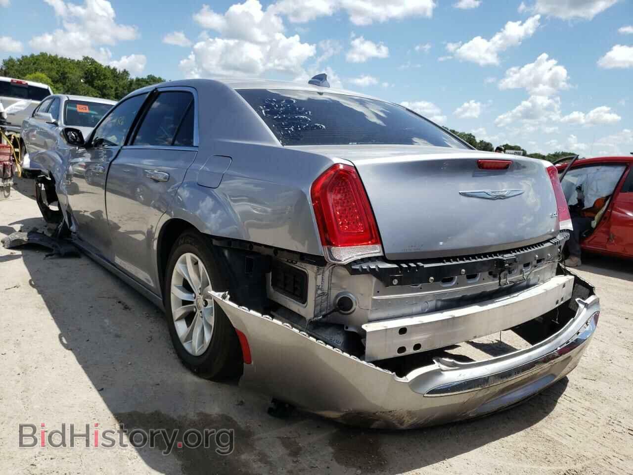 2016 CHRYSLER 300 - VIN: 2C3CCAAG1GH243106 - Фото 3