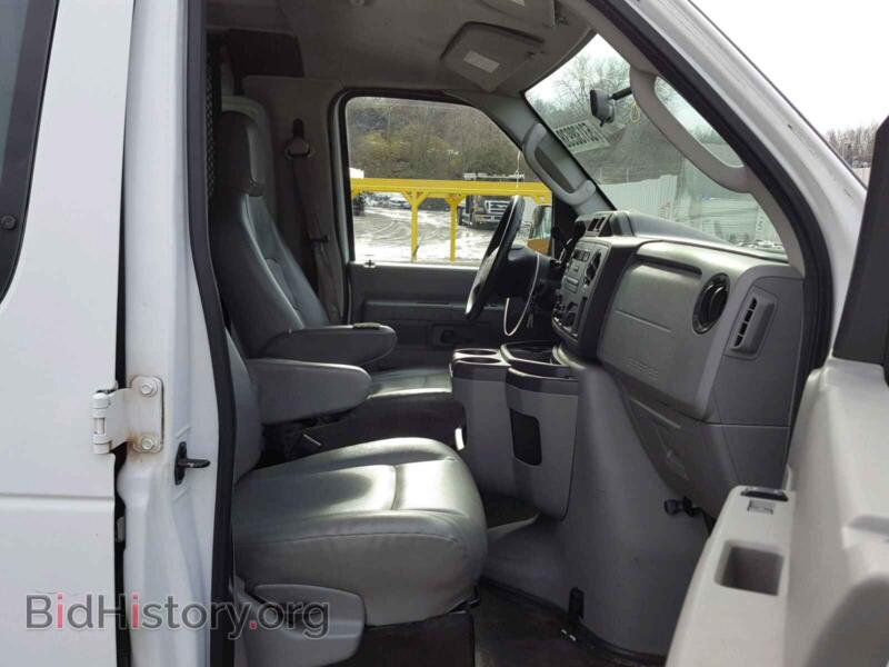 2010 Ford ECONOLINE (VIN 1FTNE1EW0ADA46609) — photo 5 of 10