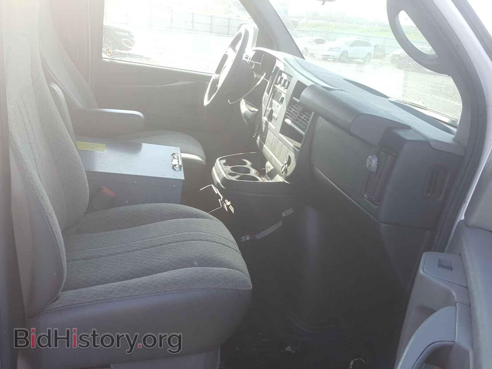2014 CHEVROLET EXPRESS - VIN: 1GCWGFCA4E1208302 - Фото 5