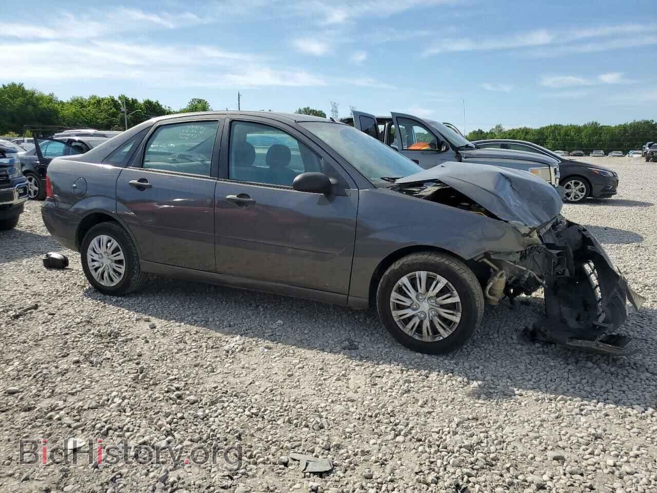2007 FORD FOCUS - VIN: 1FAFP34N87W101068 - Фото 4