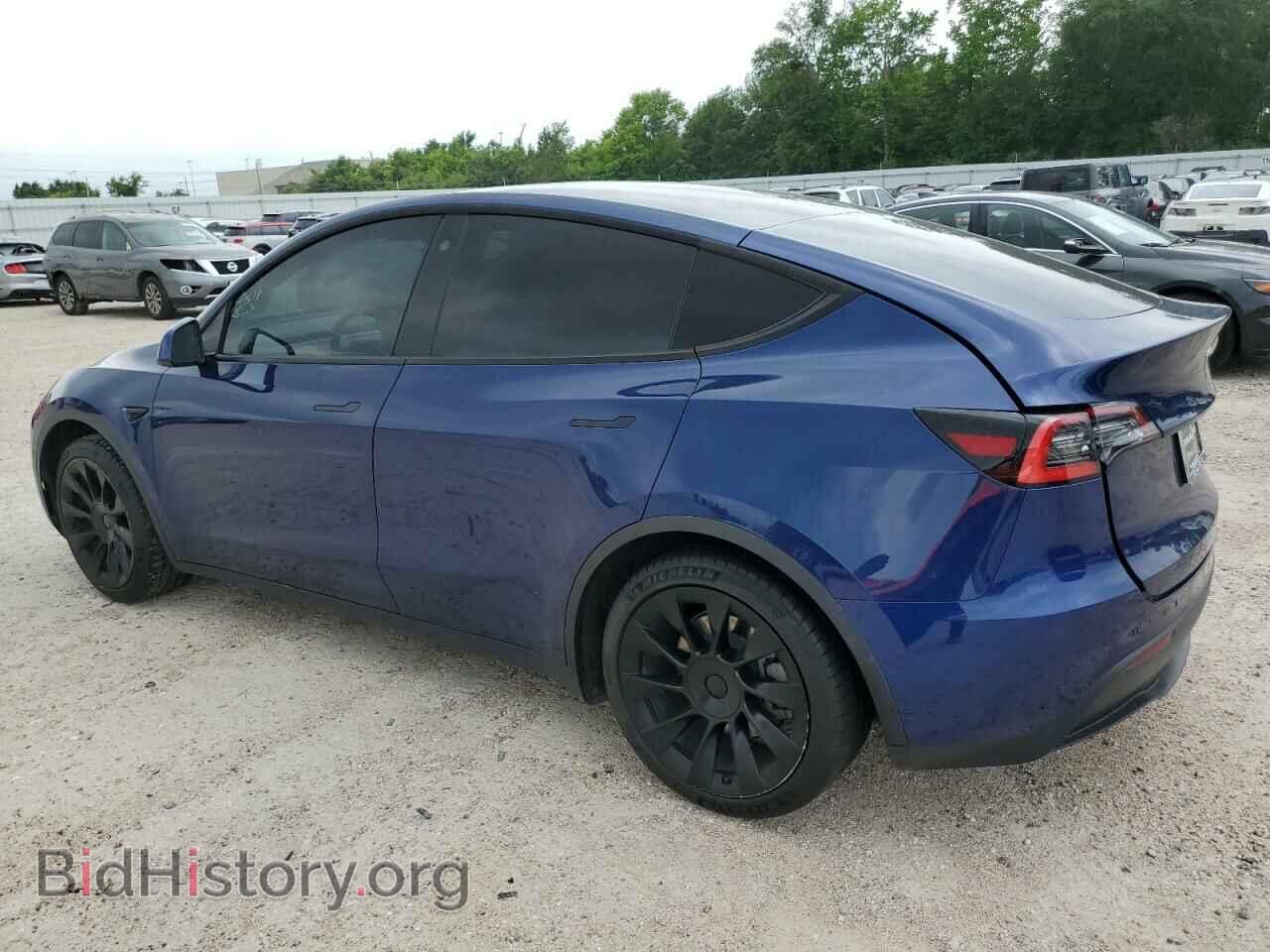2021 TESLA MODEL Y - VIN: 5YJYGDEE2MF123851 - Photo 2