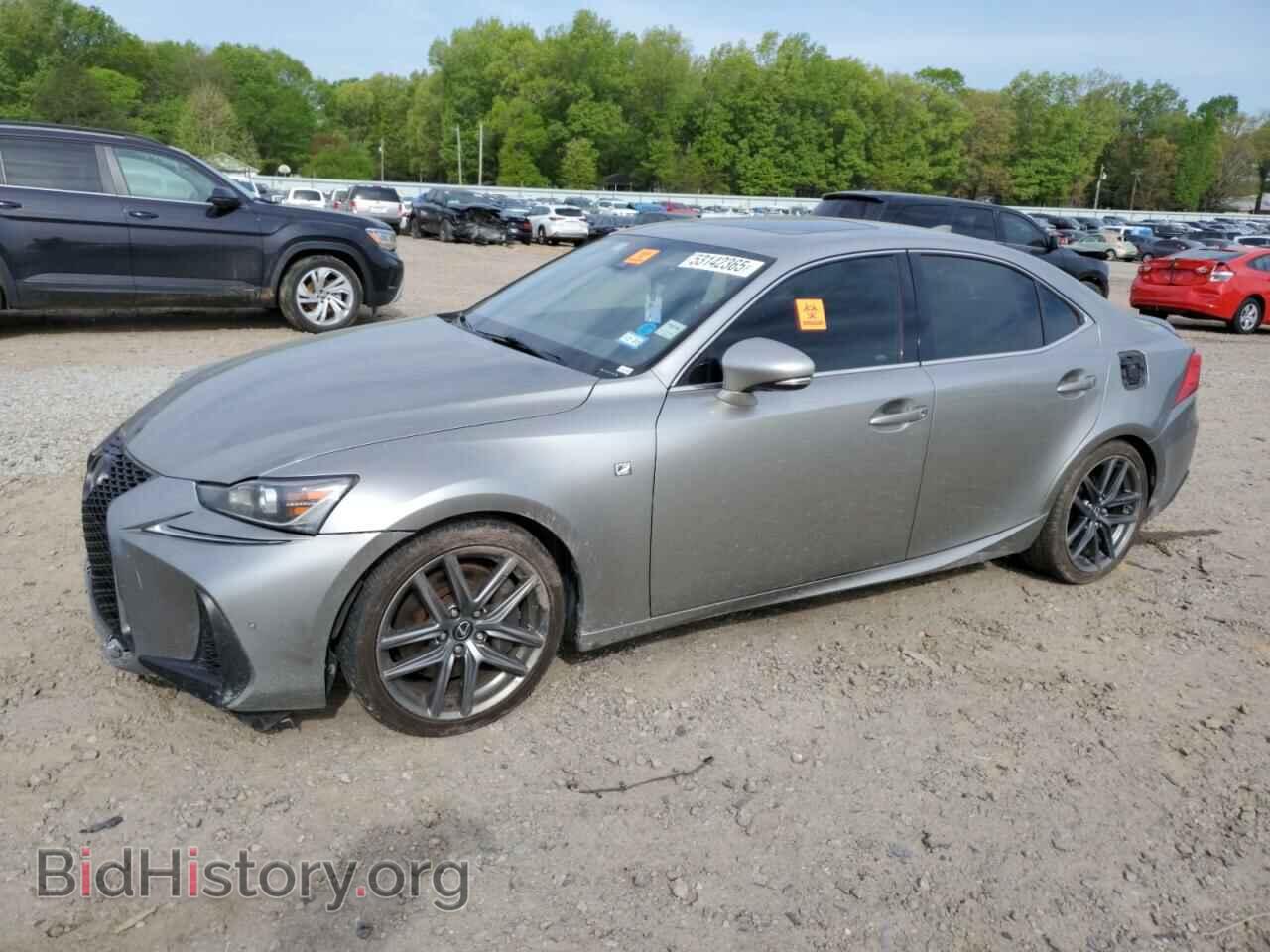 Photo JTHBZ1D21J5033818 - LEXUS IS 2018