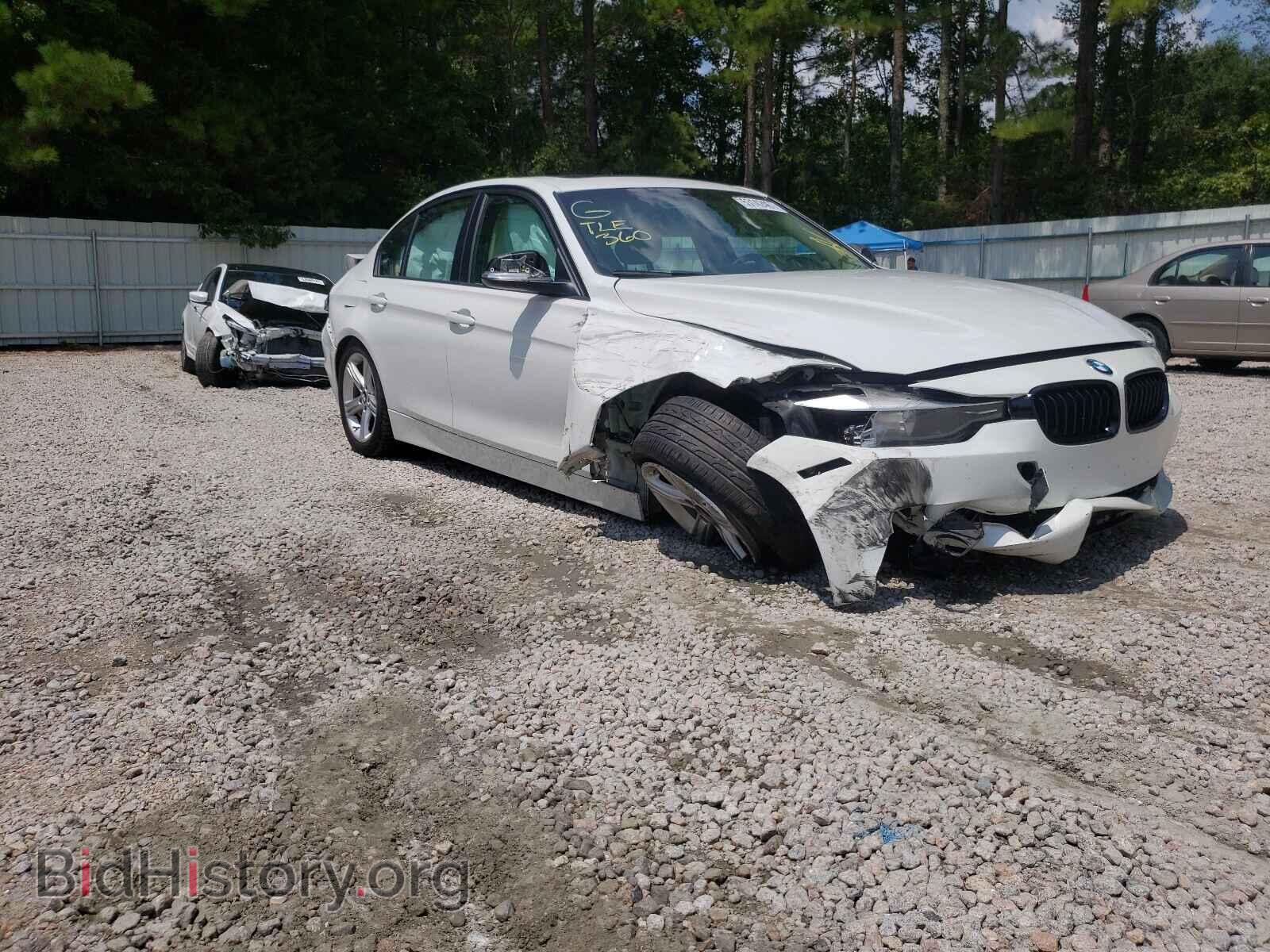 Photo WBA3A5G54ENP33667 - BMW 3 SERIES 2014