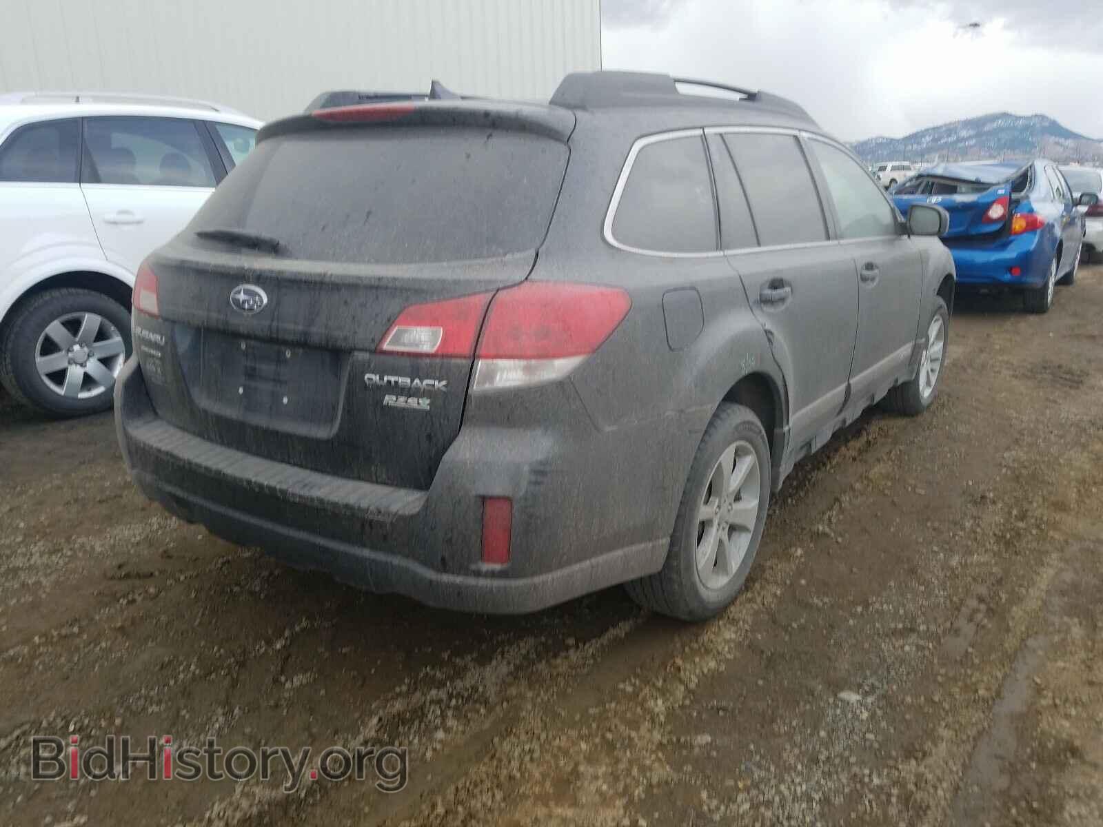 2014 SUBARU OUTBACK - VIN: 4S4BRBCC1E3320249 - Photo 4