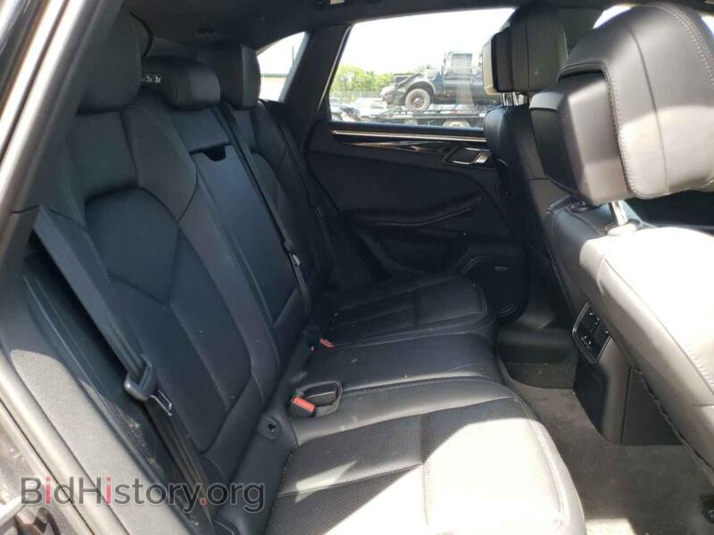 2017 Porsche MACAN (VIN WP1AB2A57HLB10024) — фото 6 из 10