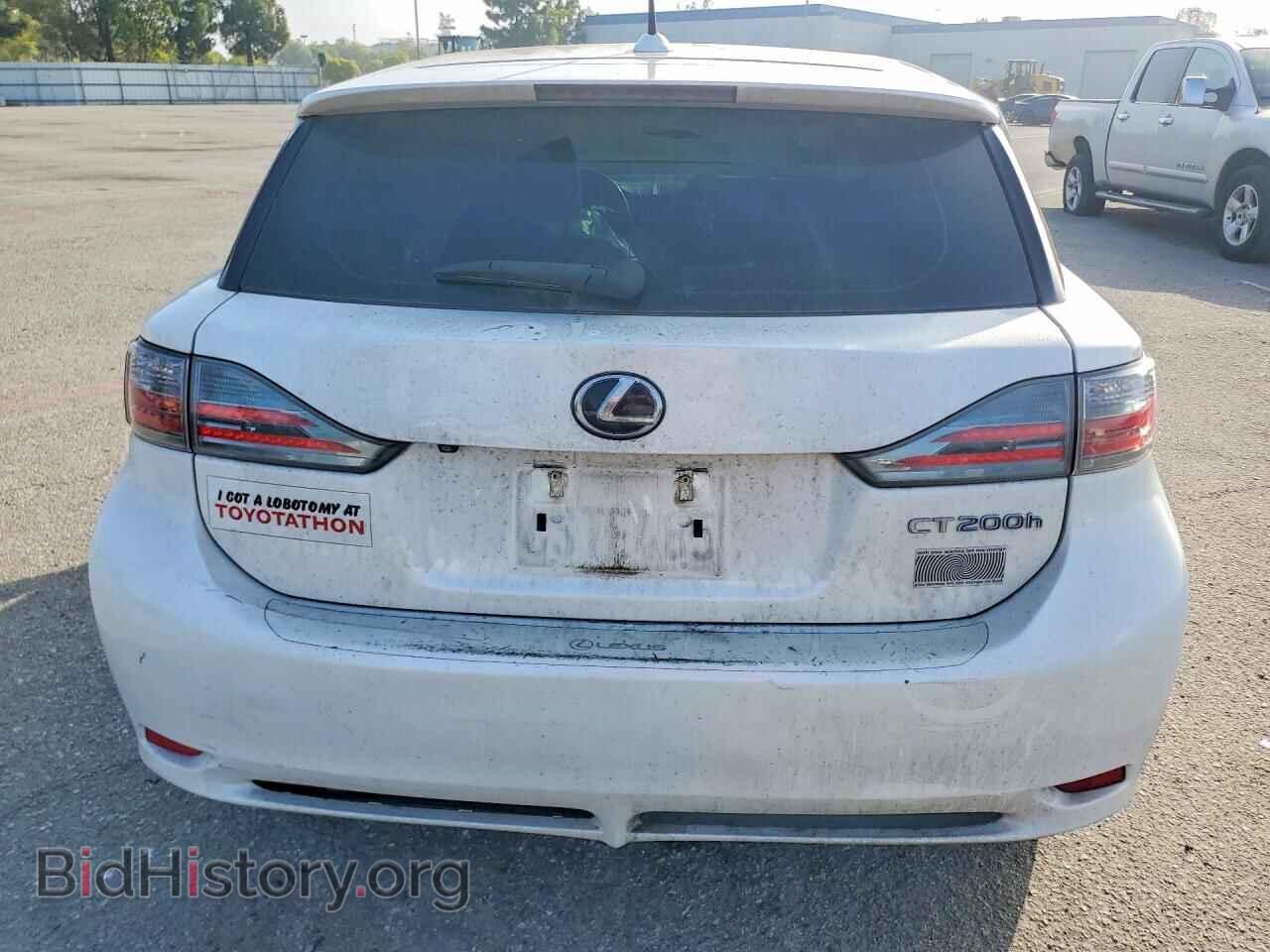 2011 LEXUS CT 200 - VIN: JTHKD5BH5B2012888 - Photo 6