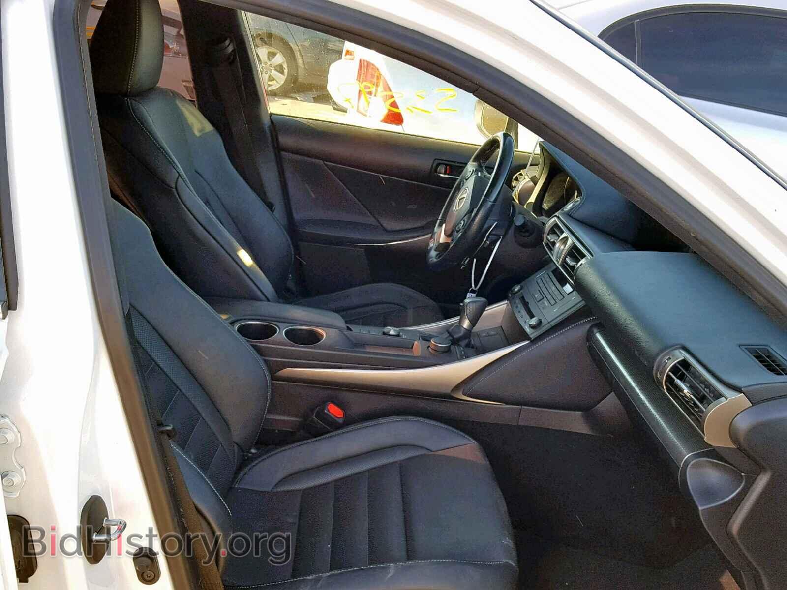 2016 LEXUS IS - VIN: JTHBA1D22G5019653 - Фото 5