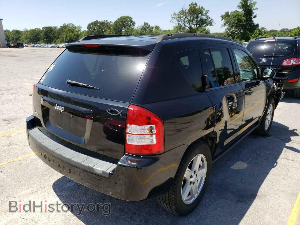 2007 JEEP COMPASS - VIN: 1J8FF47W07D256838 - Photo 4