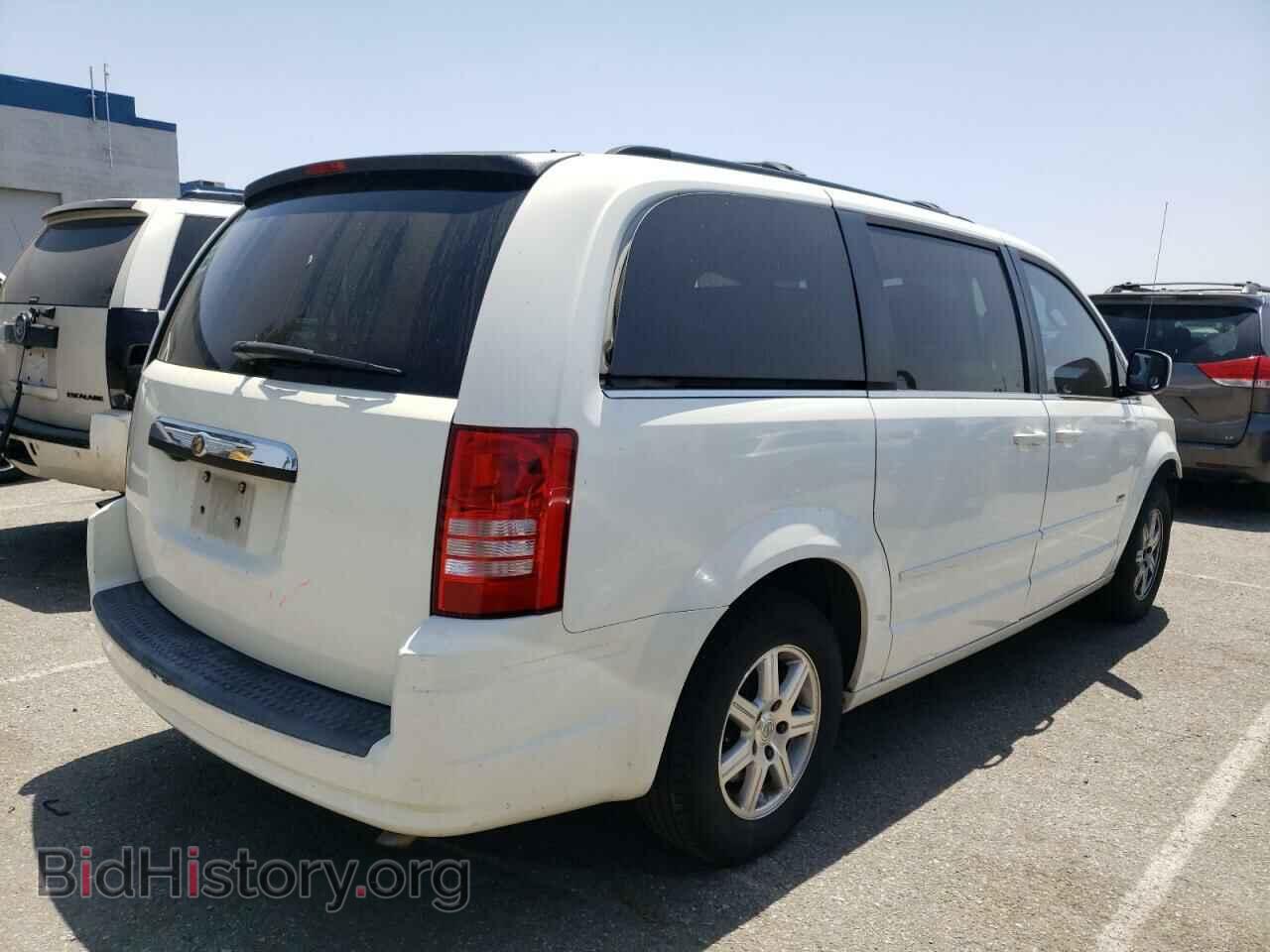 2008 CHRYSLER MINIVAN - VIN: 2A8HR54P88R697604 - Фото 3