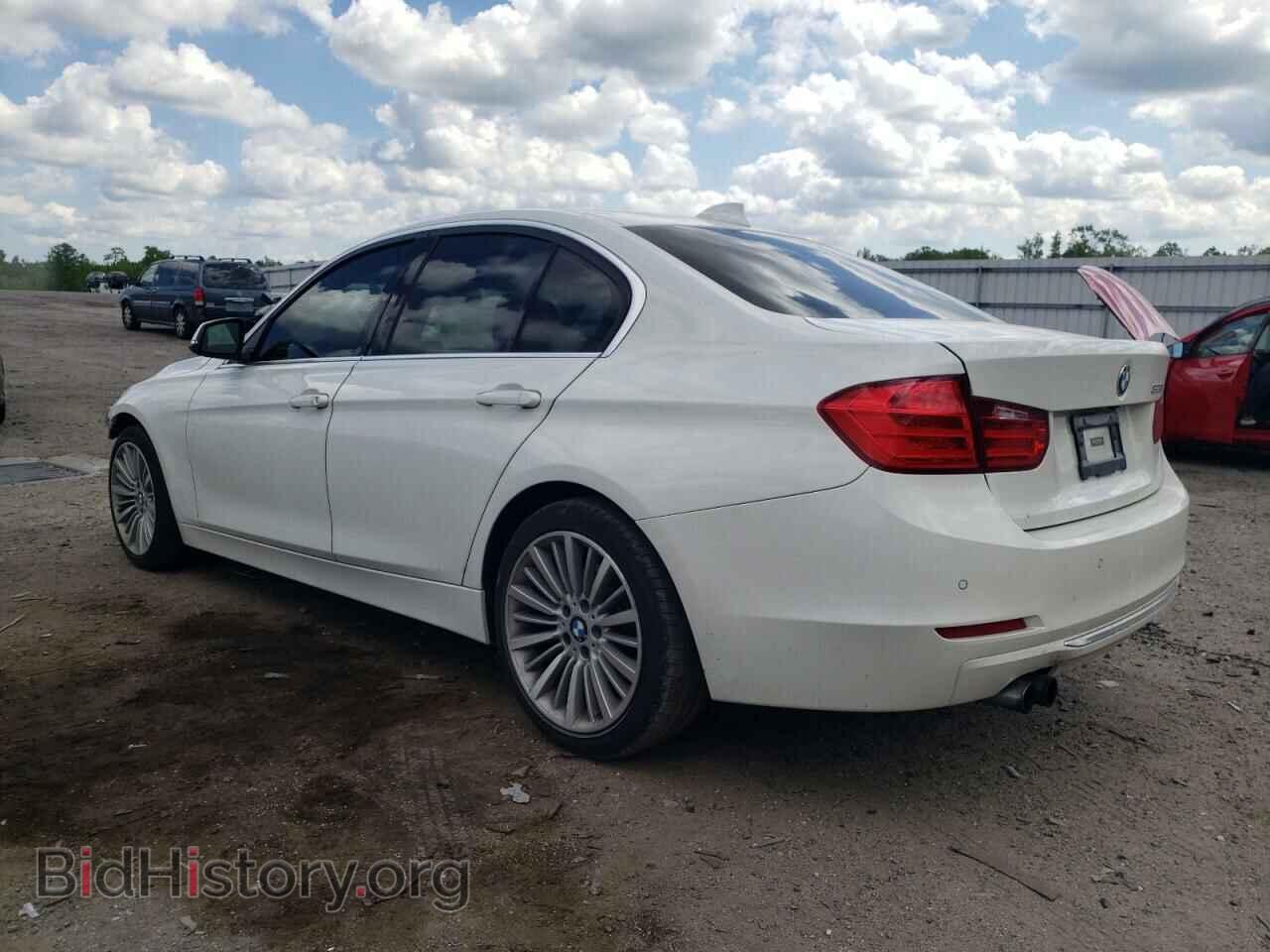 2012 BMW 3 SERIES - VIN: WBA3A5C52CF346872 - Фото 2