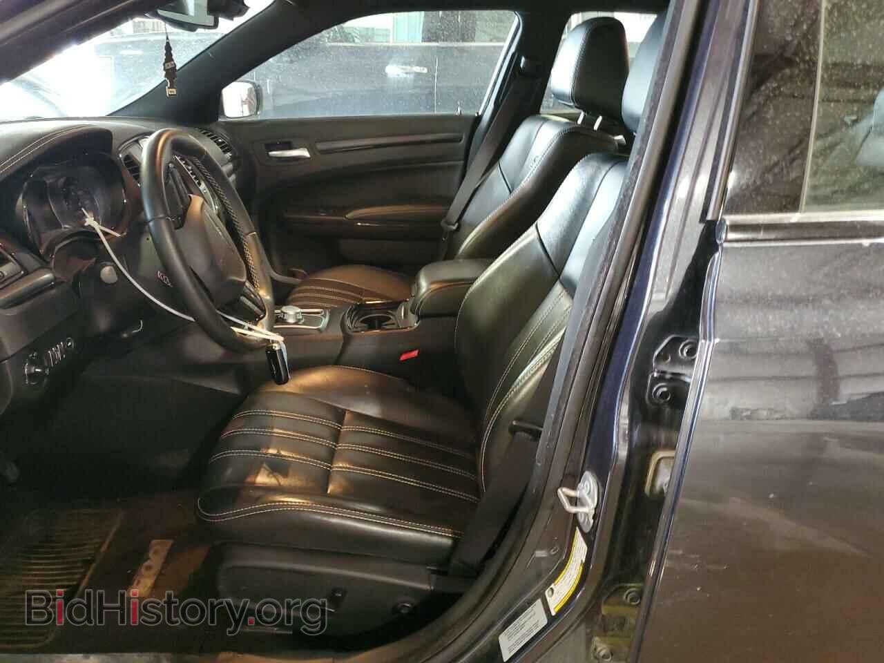 2016 CHRYSLER 300 - VIN: 2C3CCAGG6GH304859 - Фото 7