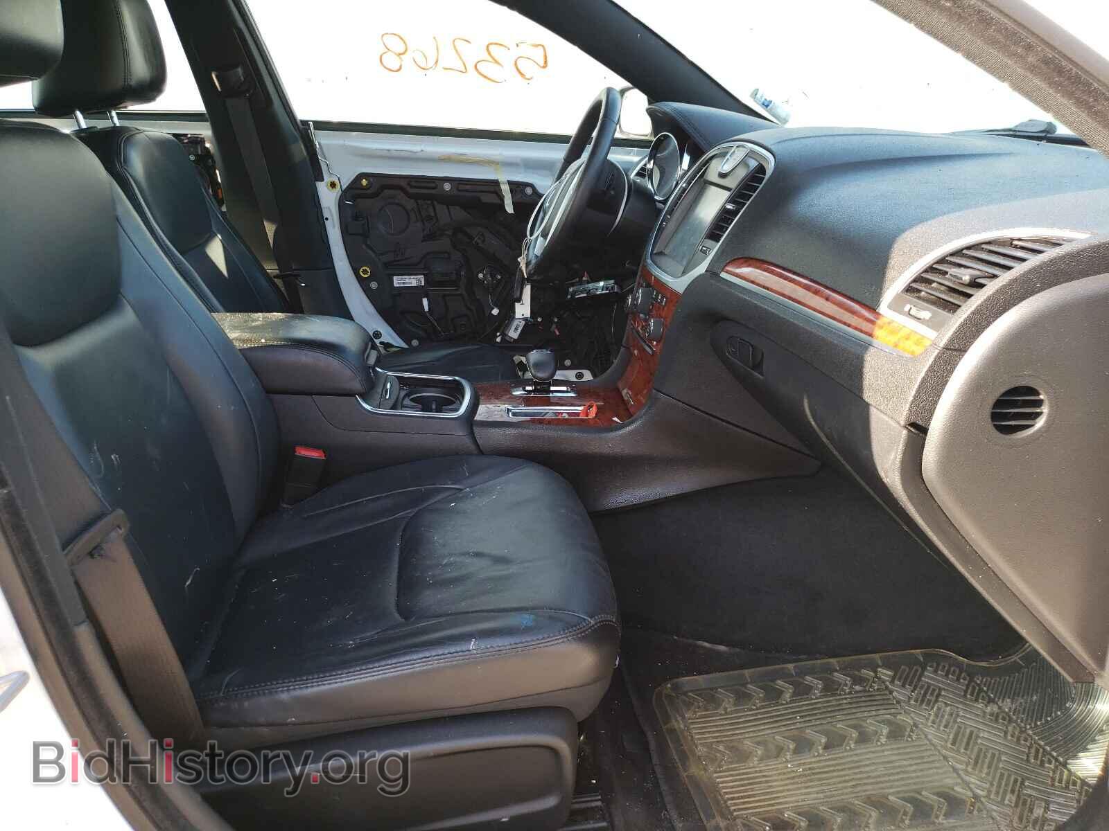 2014 CHRYSLER 300 - VIN: 2C3CCAAG4EH381087 - Фото 5