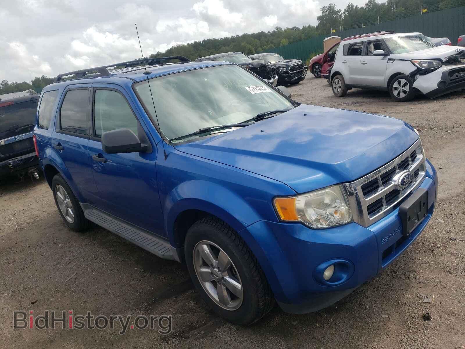 Фотография 1FMCU0DG5CKA81185 - FORD ESCAPE 2012