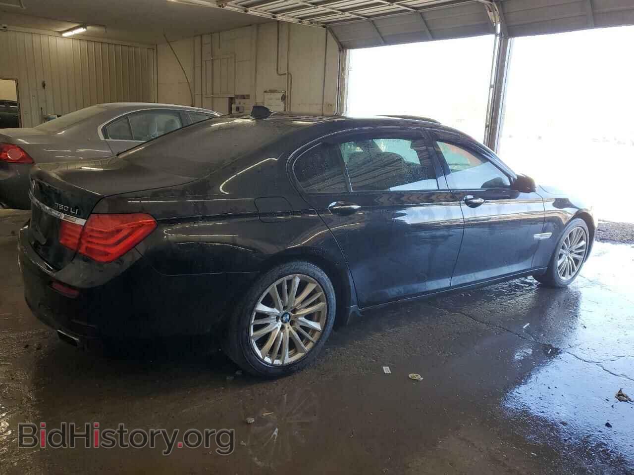 2012 BMW 7 SERIES - VIN: WBAKB8C55CDX20672 - Фото 3