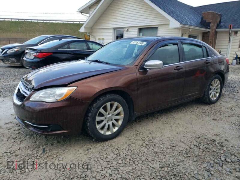 2012 Chrysler 200 Touring (VIN 1C3CCBBB2CN210559) — фото 1 из 12, Copart, повреждение: передняя часть