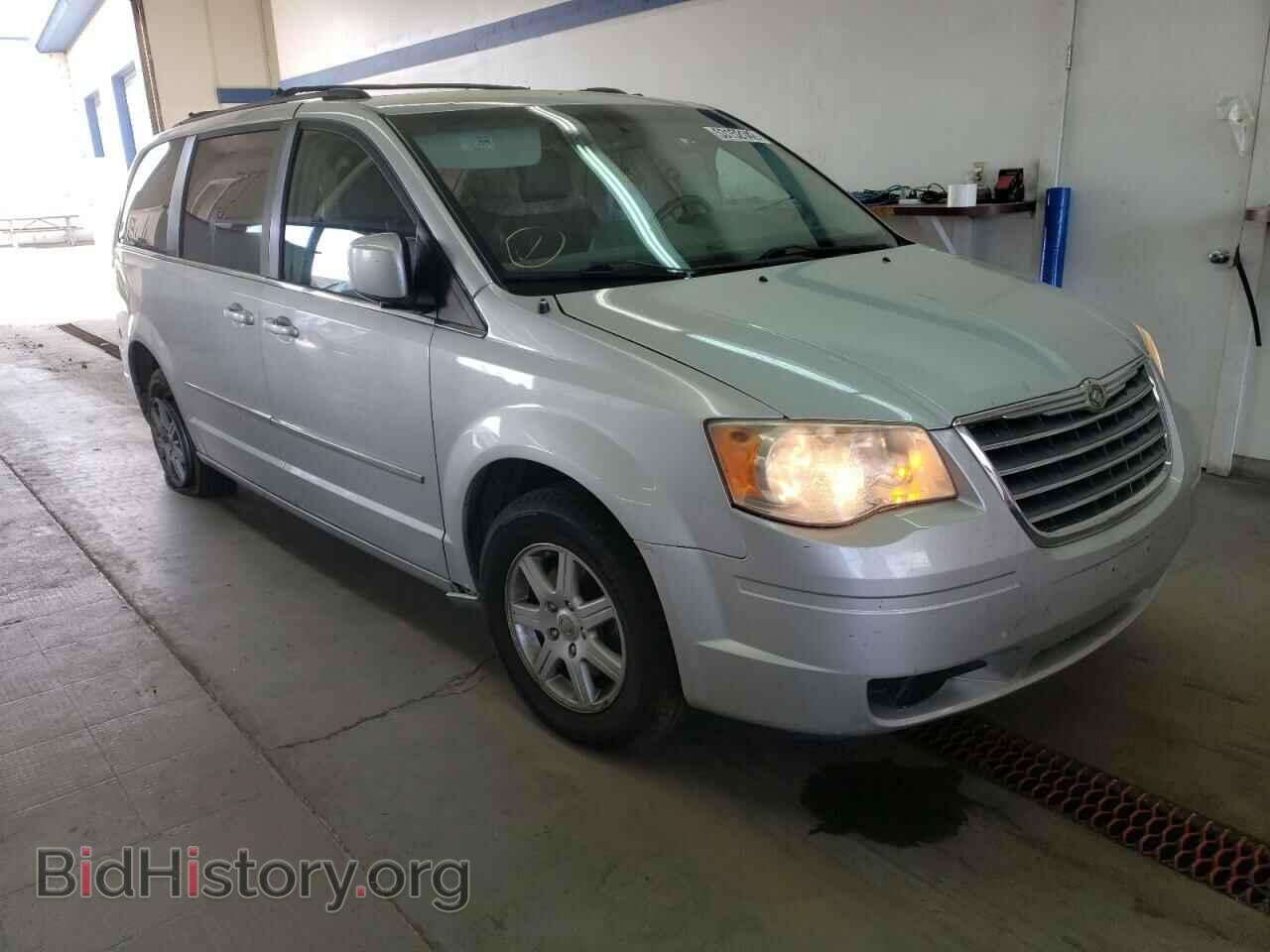 Photo 2A4RR5D1XAR315368 - CHRYSLER MINIVAN 2010