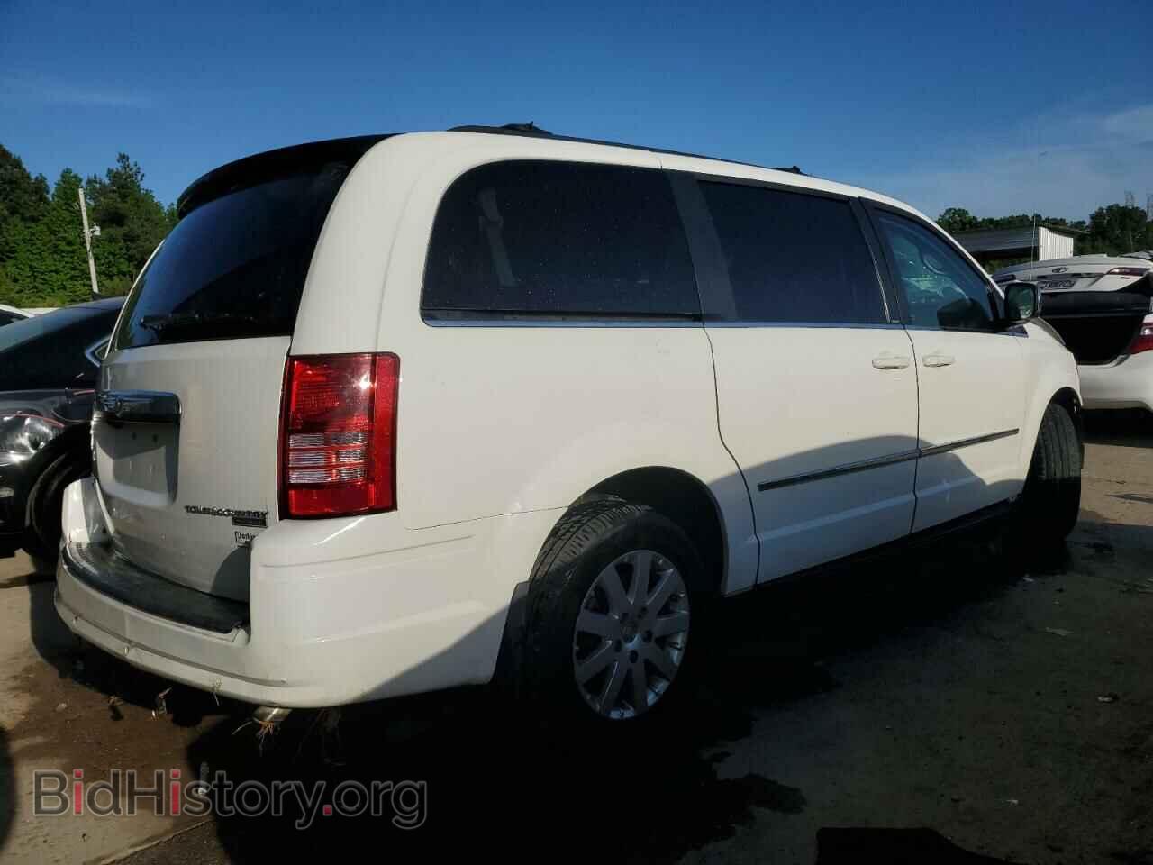 2010 CHRYSLER MINIVAN - VIN: 2A4RR8DX4AR428870 - Фото 3