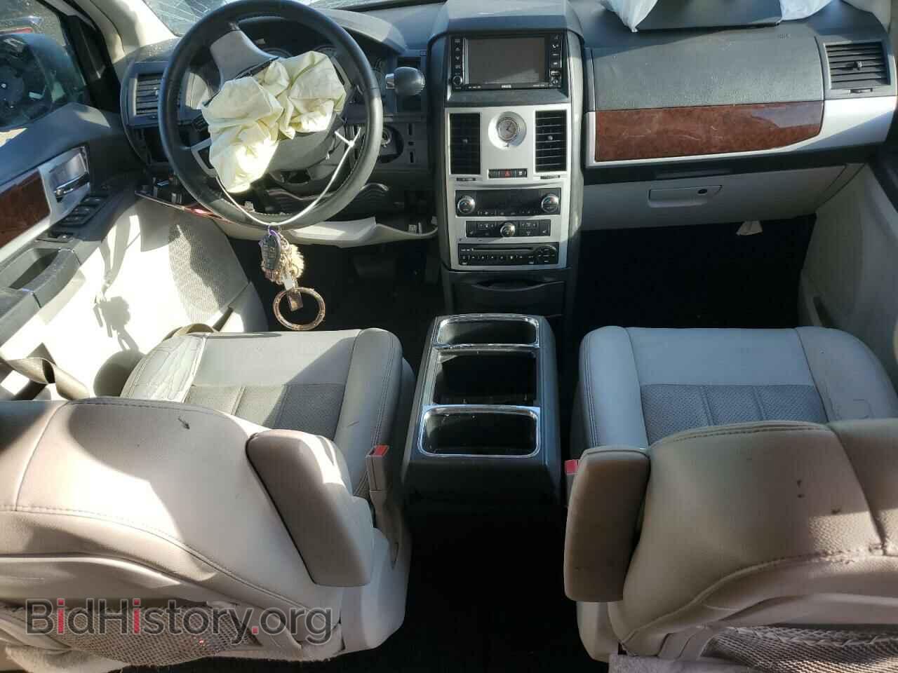 2010 CHRYSLER MINIVAN - VIN: 2A4RR8DX4AR428870 - Фото 8
