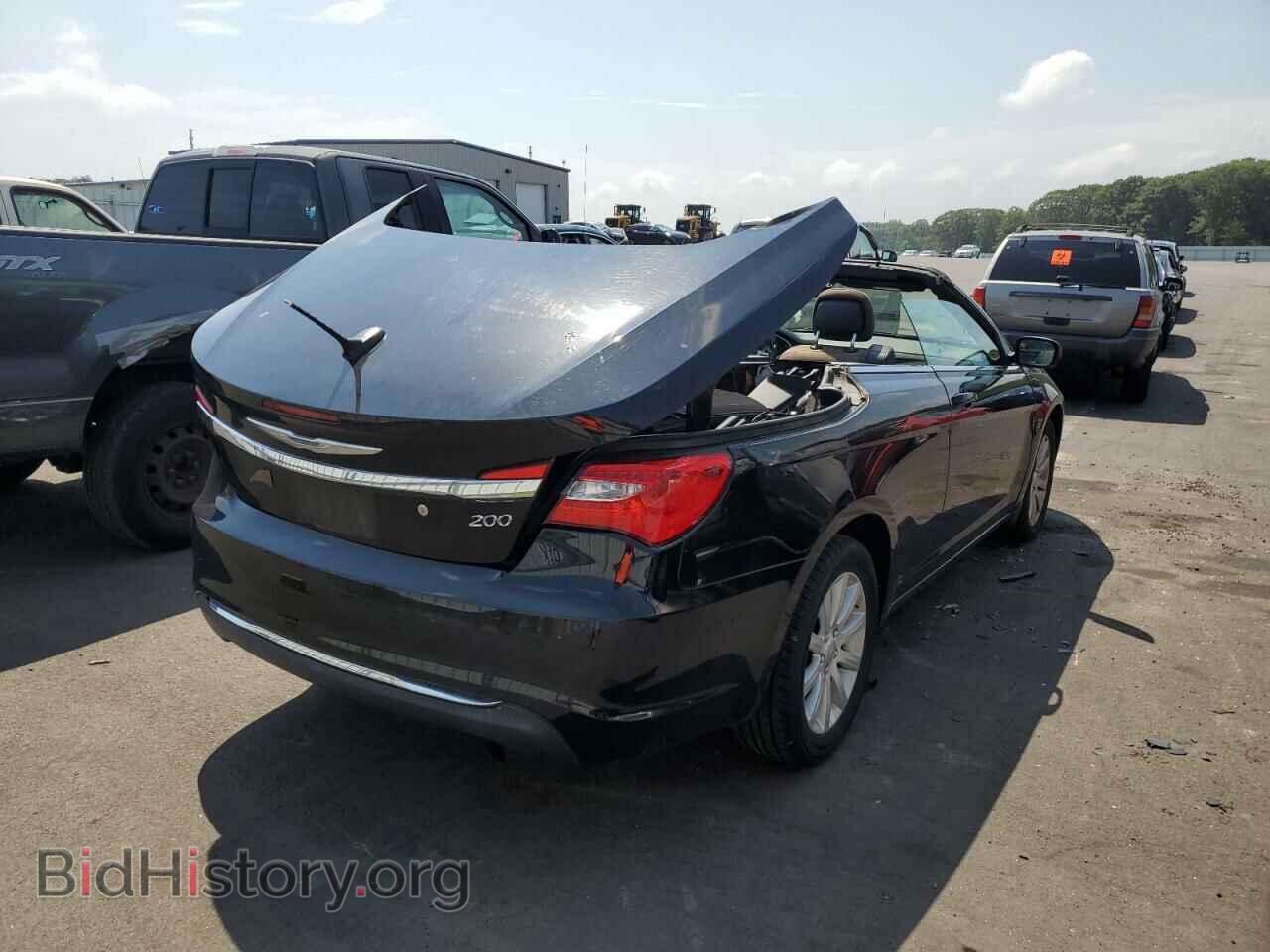 2011 CHRYSLER 200 - VIN: 1C3BC2EB4BN542766 - Фото 4