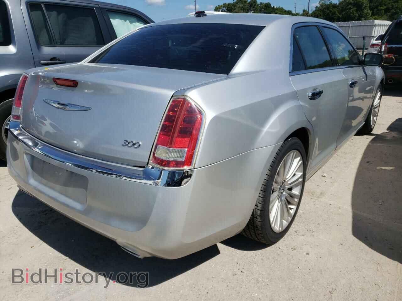 2012 CHRYSLER 300 - VIN: 2C3CCACGXCH184550 - Фото 4