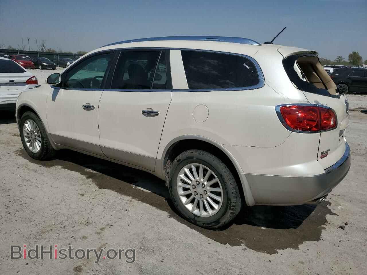 2012 BUICK ENCLAVE - VIN: 5GAKRAED0CJ265677 - Фото 2