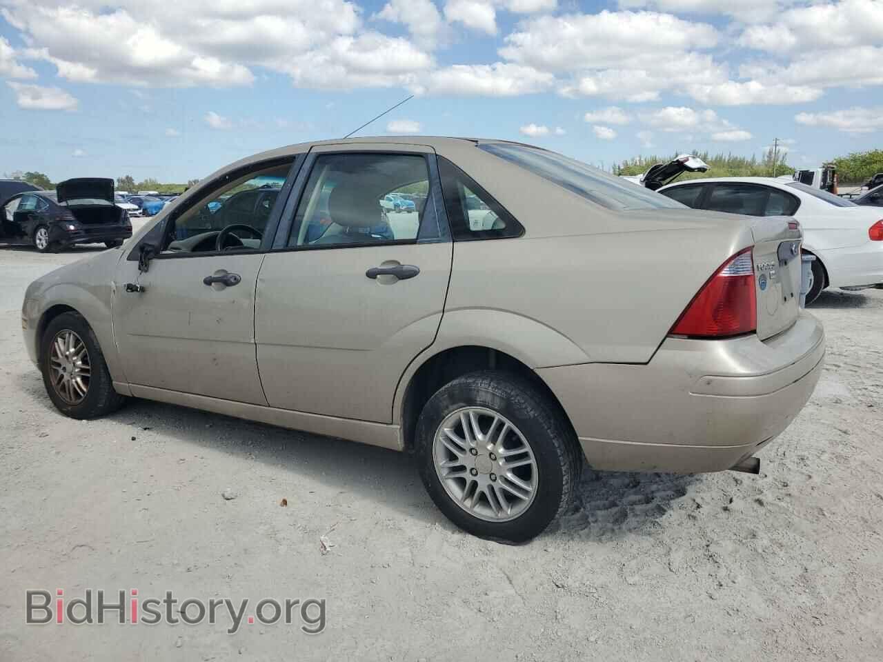 2007 FORD FOCUS - VIN: 1FAFP34N77W129363 - Фото 2