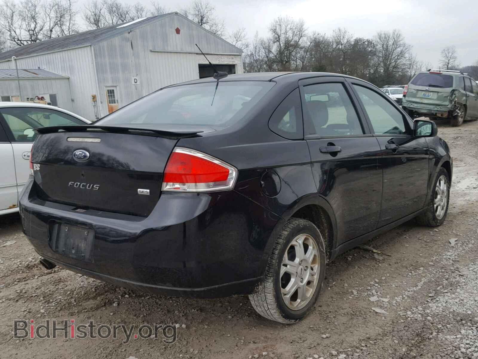 2009 FORD FOCUS - VIN: 1FAHP36N99W236827 - Photo 4