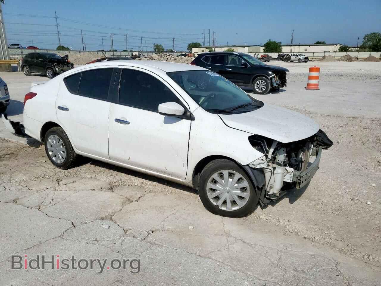 2019 NISSAN VERSA - VIN: 3N1CN7AP5KL868765 - Фото 4