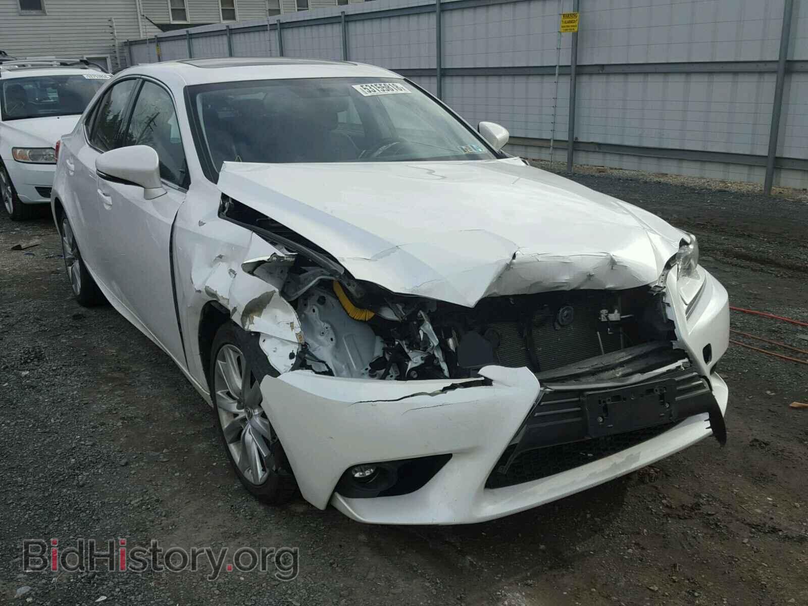 Photo JTHBA1D2XG5012787 - LEXUS IS 2016