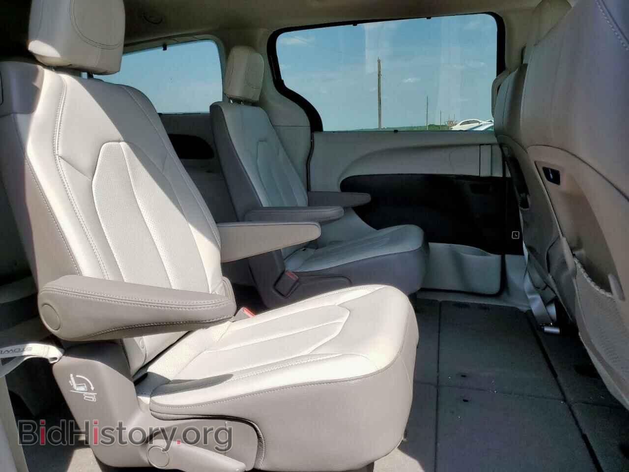 2018 CHRYSLER PACIFICA - VIN: 2C4RC1BG6JR109665 - Фото 11