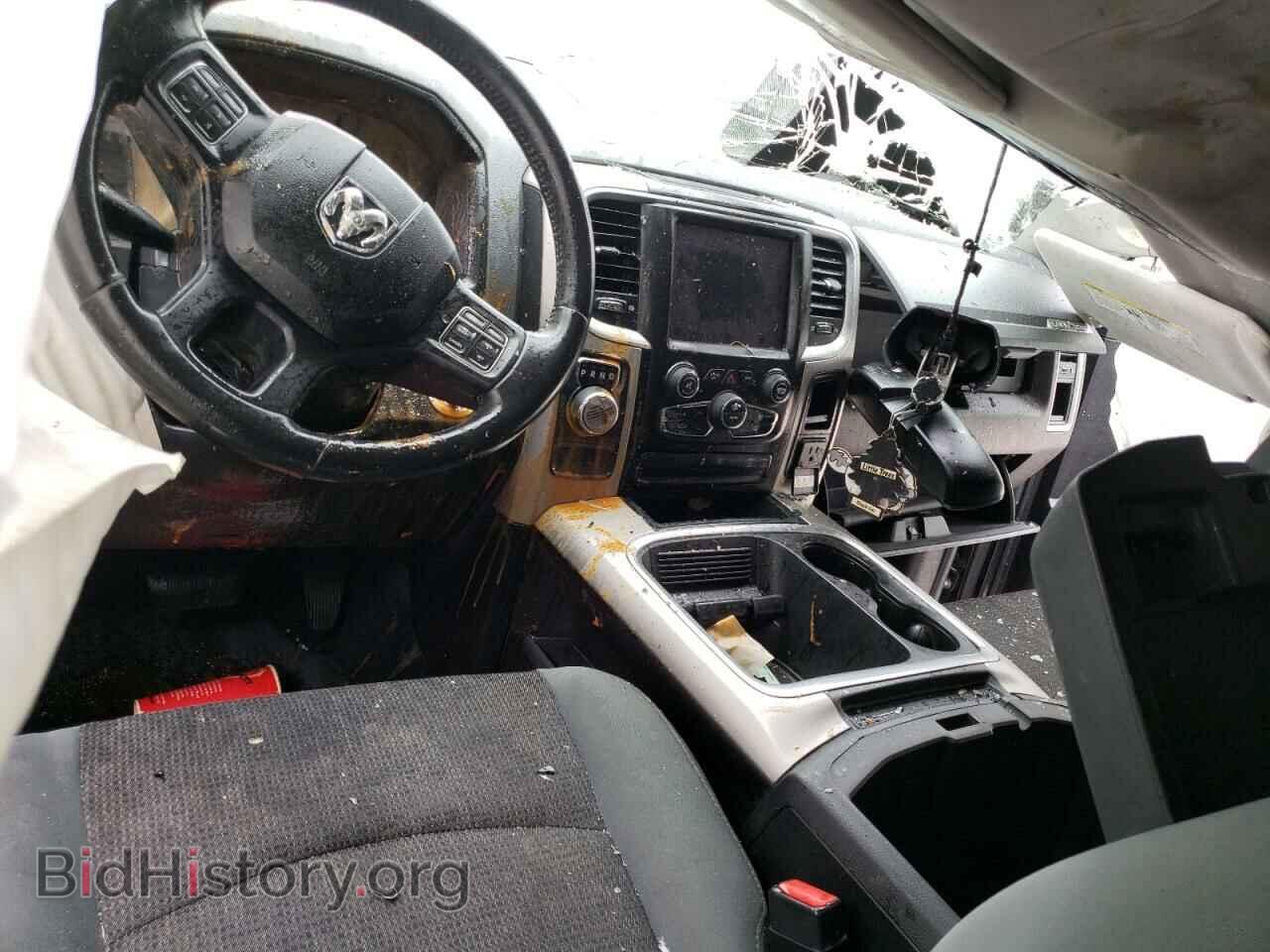 2019 RAM 1500 - VIN: 1C6RR6LT8KS529538 - Фото 8