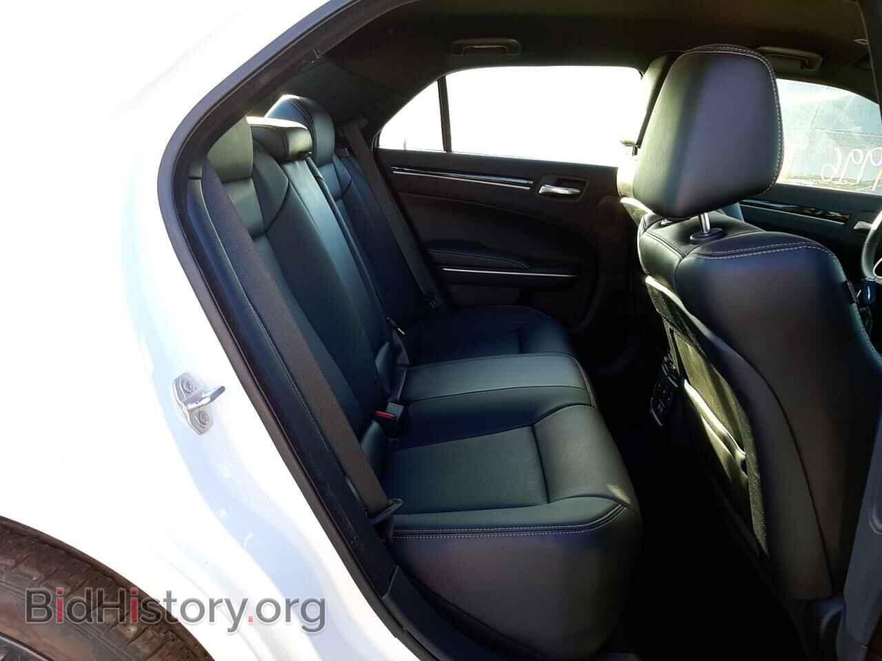 2021 CHRYSLER 300 - VIN: 2C3CCABT5MH598934 - Фото 6