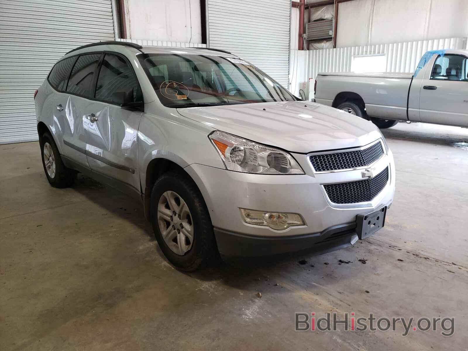 Photo 1GNLREED4AS118948 - CHEVROLET TRAVERSE 2010