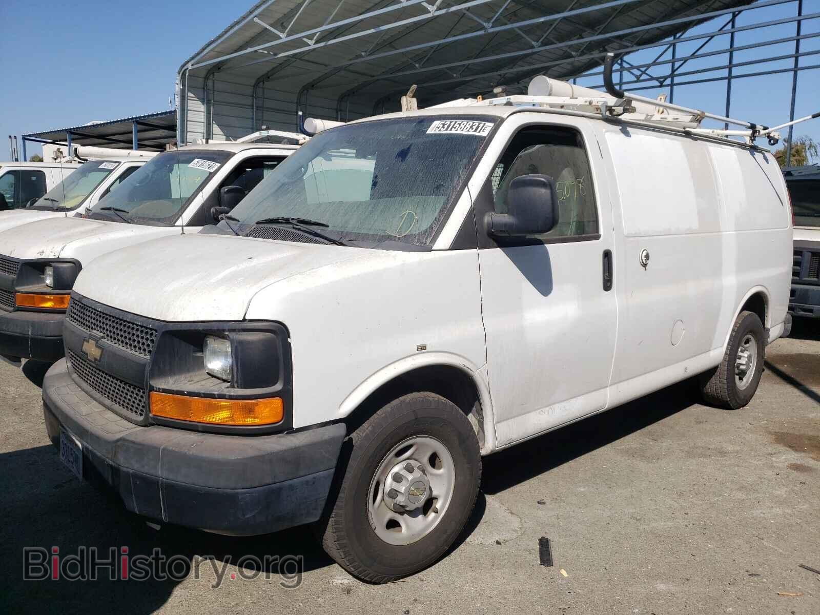 2013 CHEVROLET EXPRESS - VIN: 1GCWGFCB3D1902325 - Фото 2