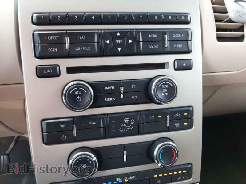 2010 Ford FLEX (VIN 2FMGK5BC7ABA58597) — photo 9 of 10