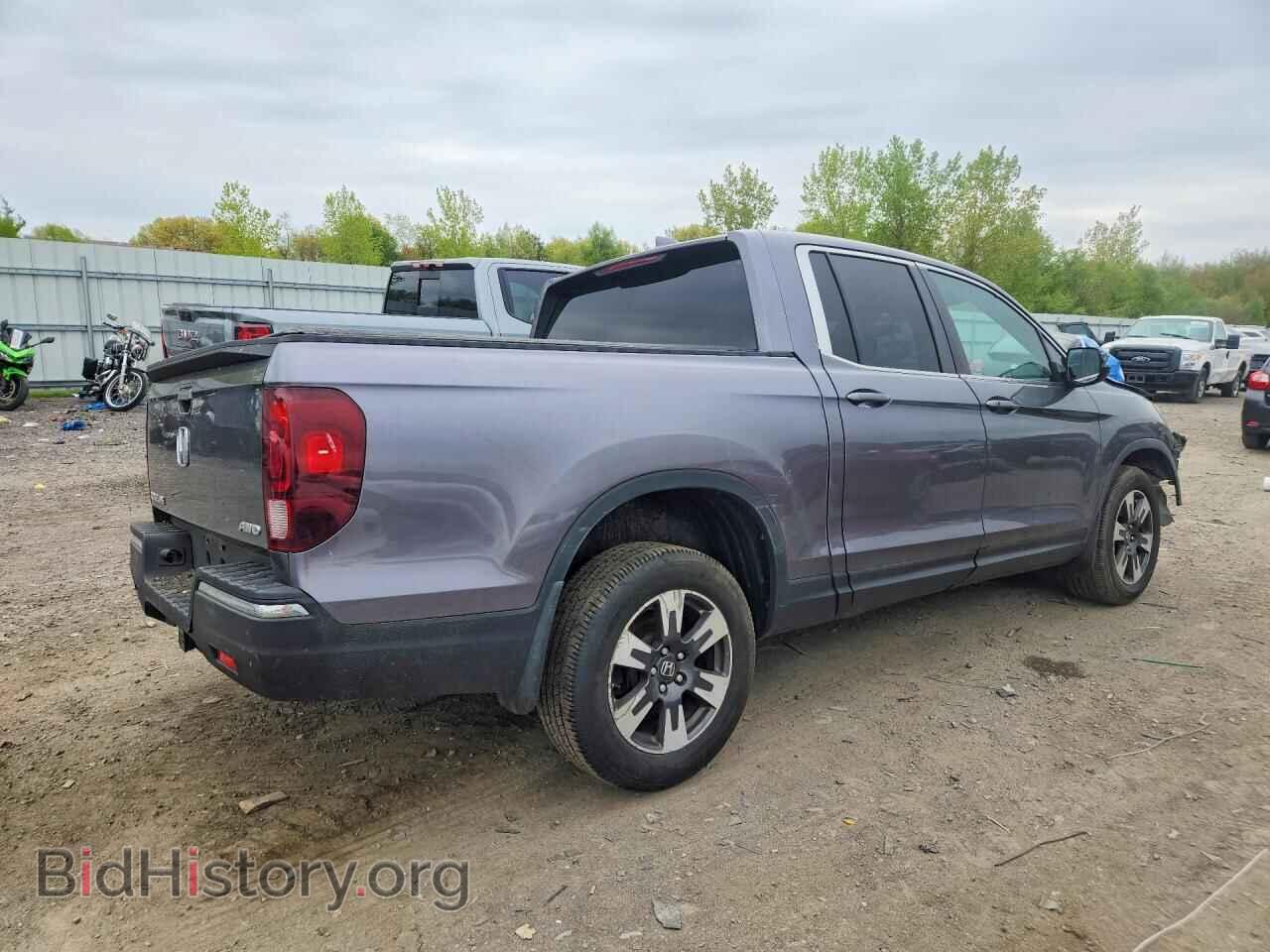 2017 HONDA RIDGELINE - VIN: 5FPYK3F58HB011091 - Фото 3