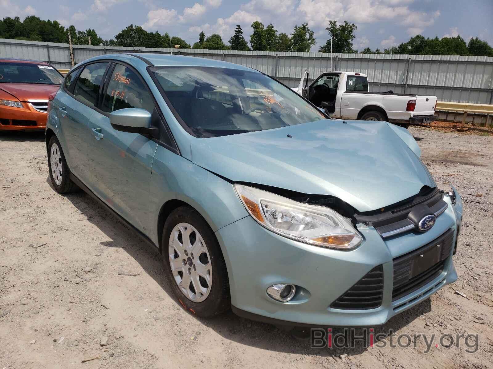 Photo 1FAHP3K29CL292870 - FORD FOCUS 2012