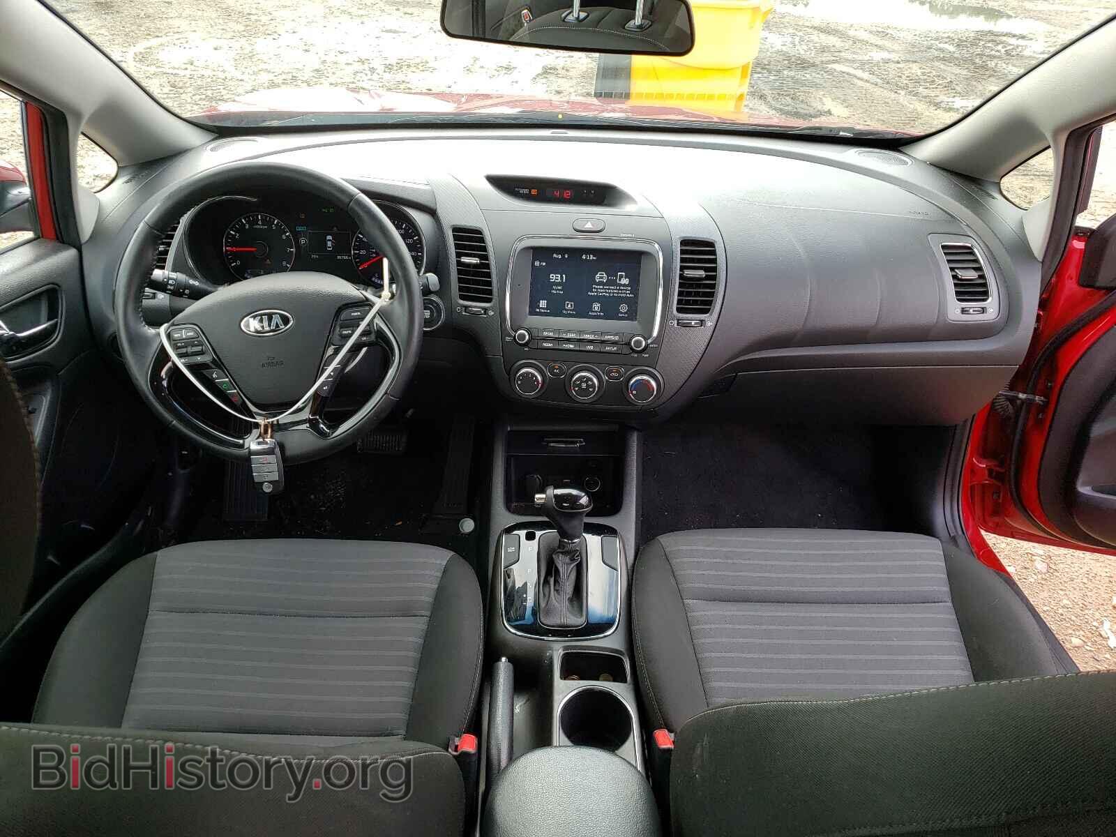 2017 KIA FORTE - VIN: 3KPFL4A76HE050263 - Фото 9