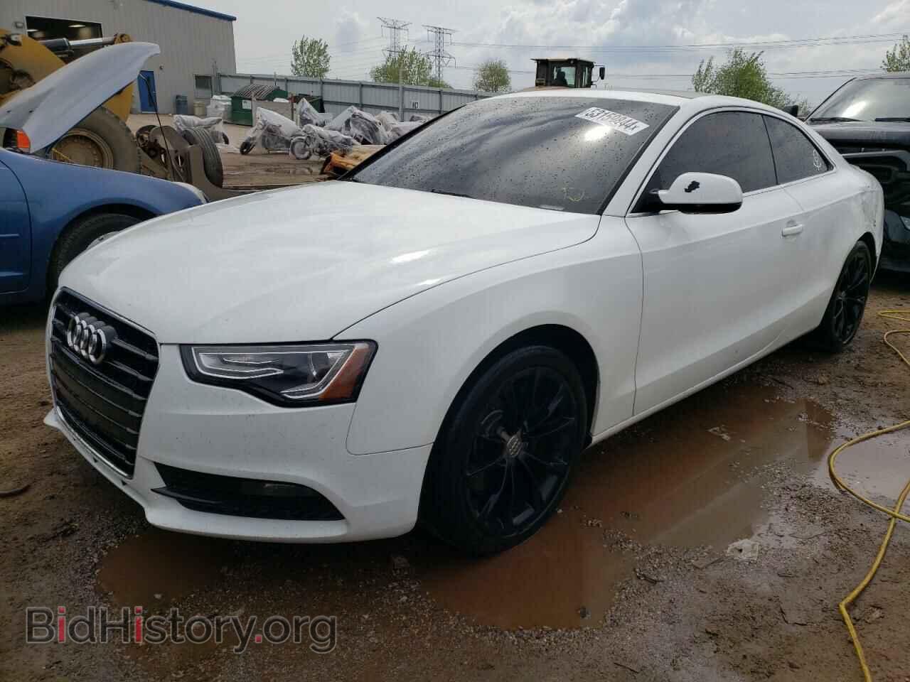 Photo WAUCFAFR0DA008376 - AUDI A5 2013