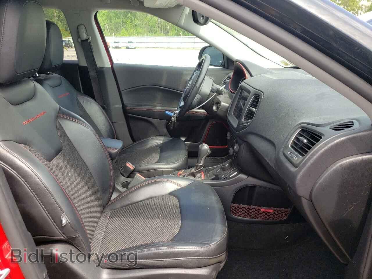 2018 JEEP COMPASS - VIN: 3C4NJDDB5JT129393 - Фото 5