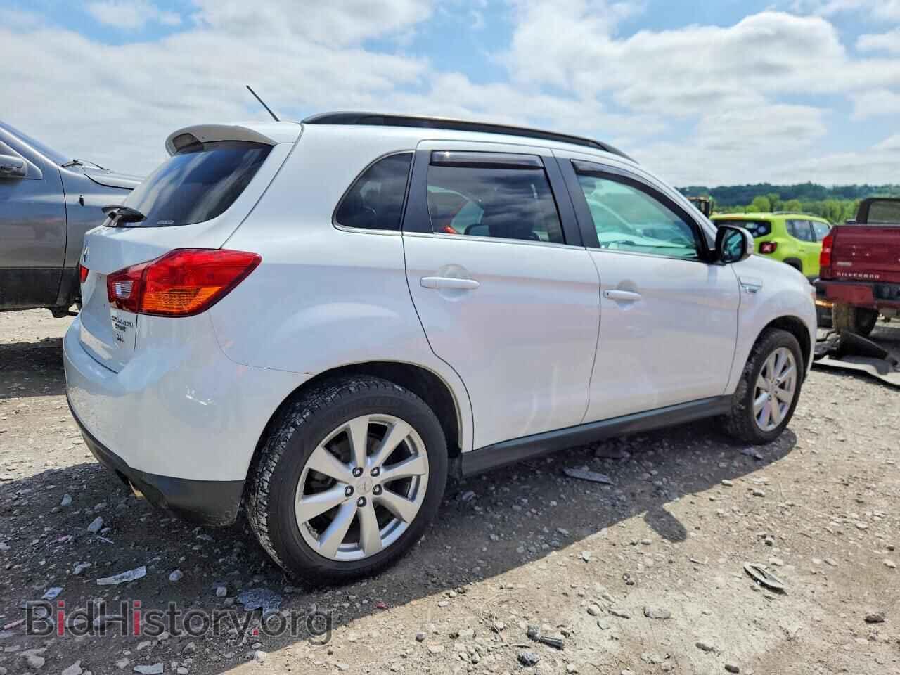 2015 MITSUBISHI OUTLANDER - VIN: 4A4AR4AW6FE027938 - Фото 3
