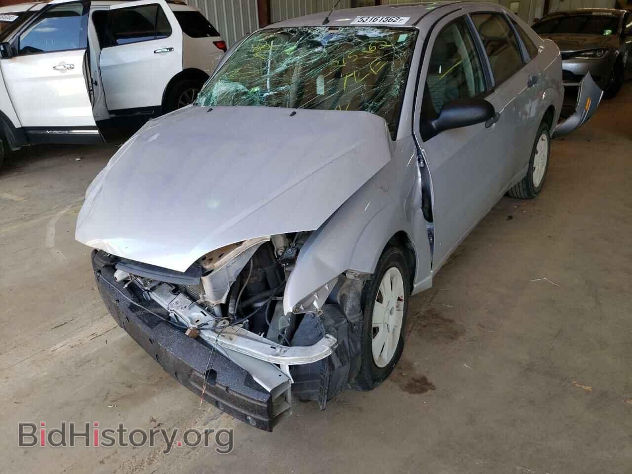 2007 FORD FOCUS - VIN: 1FAFP34N47W215262 - Фото 2