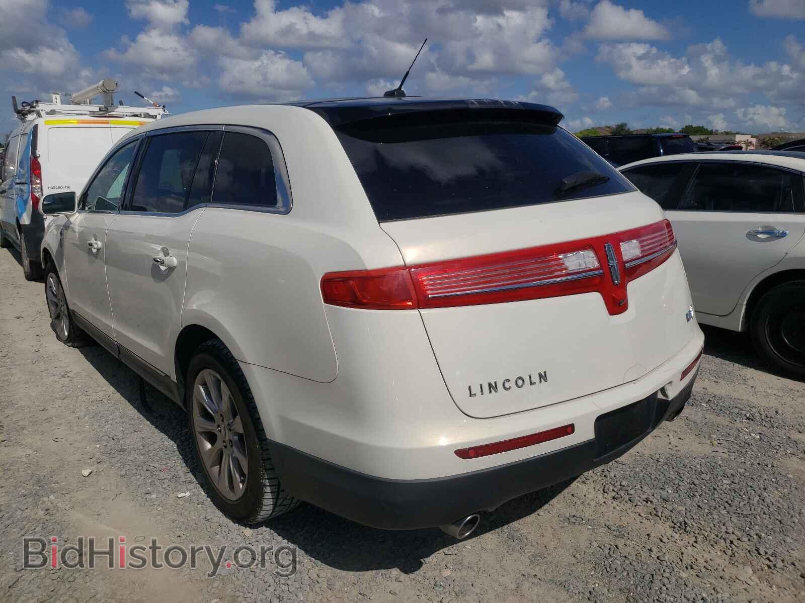 2013 LINCOLN MKT - VIN: 2LMHJ5FK8DBL56108 - Фото 3