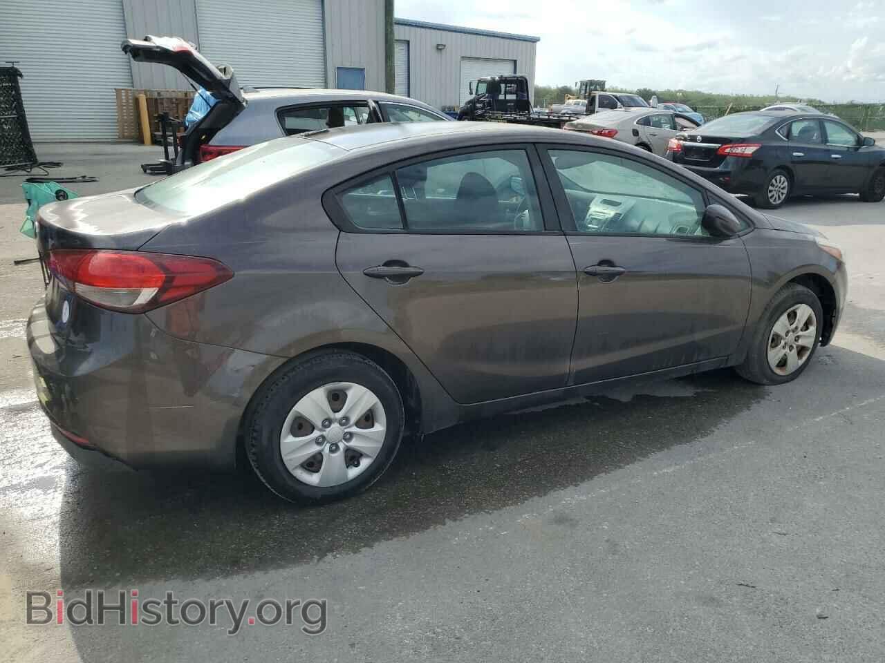 2017 KIA FORTE - VIN: 3KPFK4A79HE029281 - Фото 3