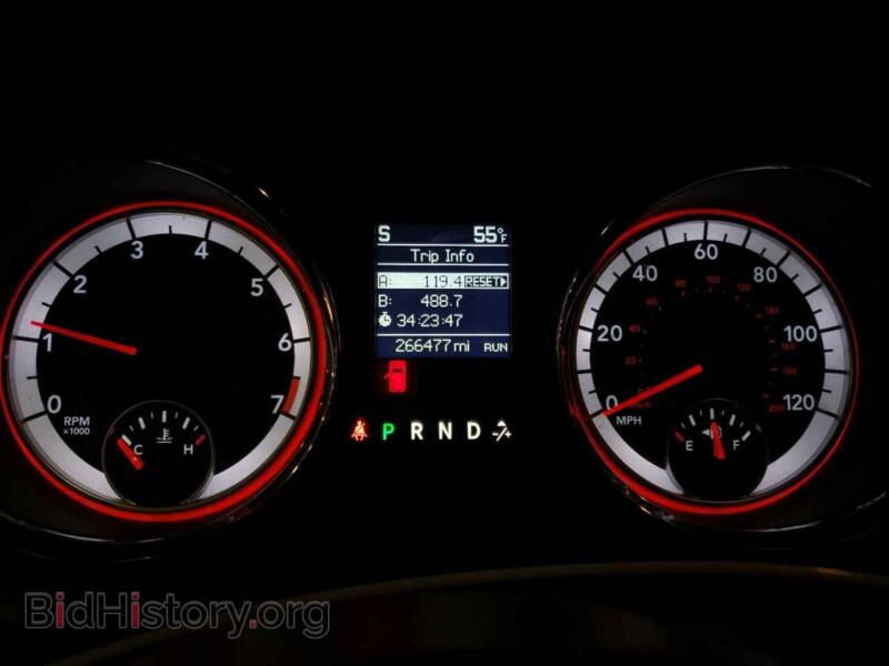 2016 Dodge CARAVAN (VIN 2C4RDGCG4GR257188) — photo 9 of 13