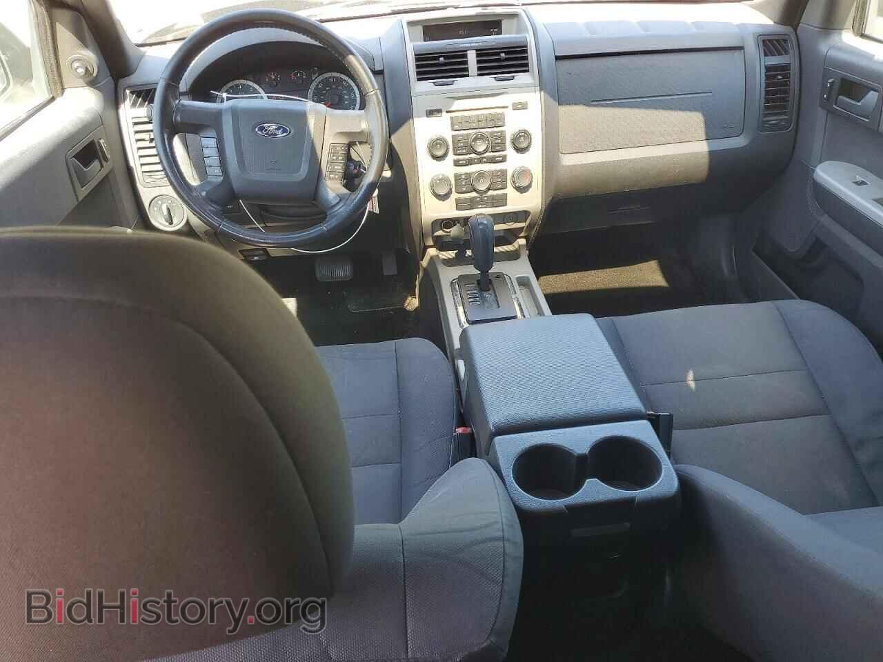 2011 FORD ESCAPE - VIN: 1FMCU9DG9BKB89943 - Фото 8